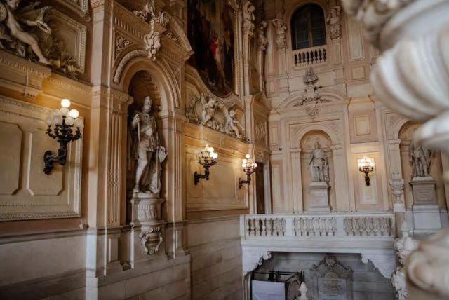 Palazzo Reale - הארמון המלכותי של טורינו credit to getyourguide.com