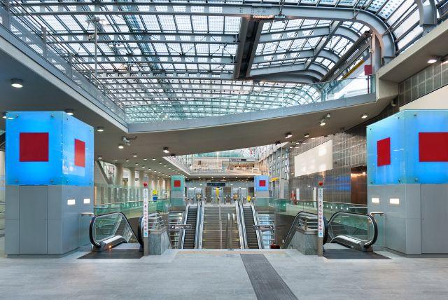 תחנות הרכבת בטורינו - Porta Nuova מול Porta Susa