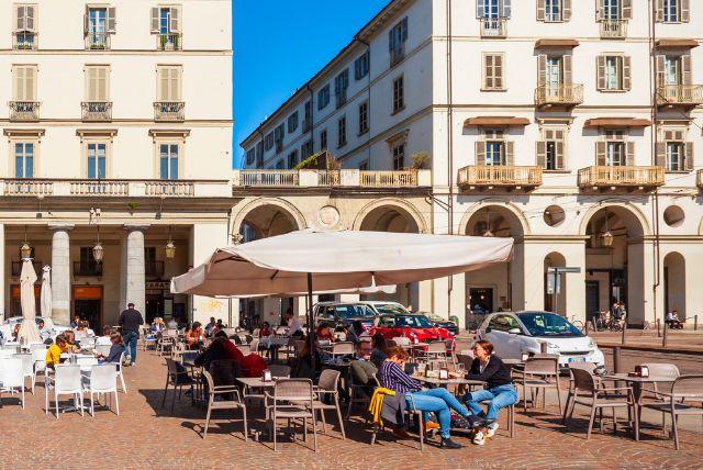 Piazza Vittorio Veneto בשקיעה - אחת הנקודות היפות בעיר