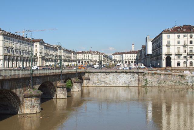 Ponte Vittorio Emanuele I - הגשר המפורסם מול Gran Madre