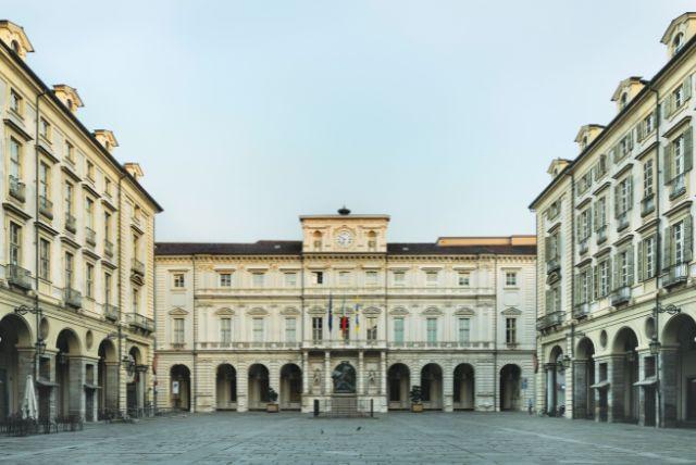 Piazza Palazzo di Città - כיכר בית העירייה של טורינו