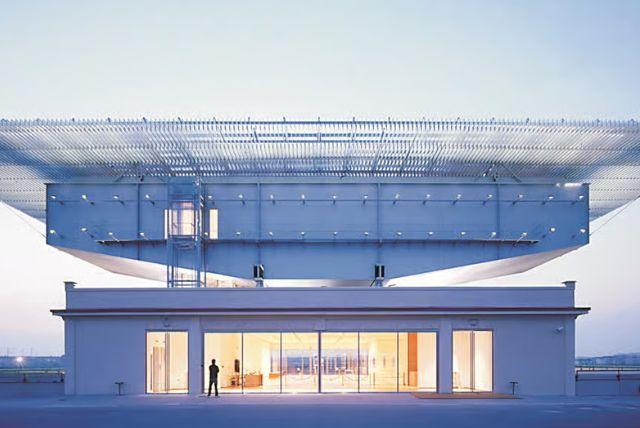 Pinacoteca Agnelli - אמנות, לינגוטו וגג פיאט credit to getyourguide.com